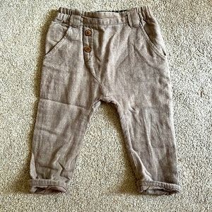 Zara Good looking pants for boys. 18-24 months